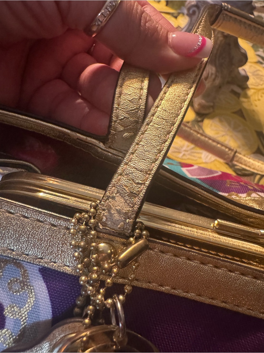 ATTENTION COLLECTORS Coach Poppy KISS LOCK Shoulder Bag Gold Toned Accents EUC - Picture 17 of 17